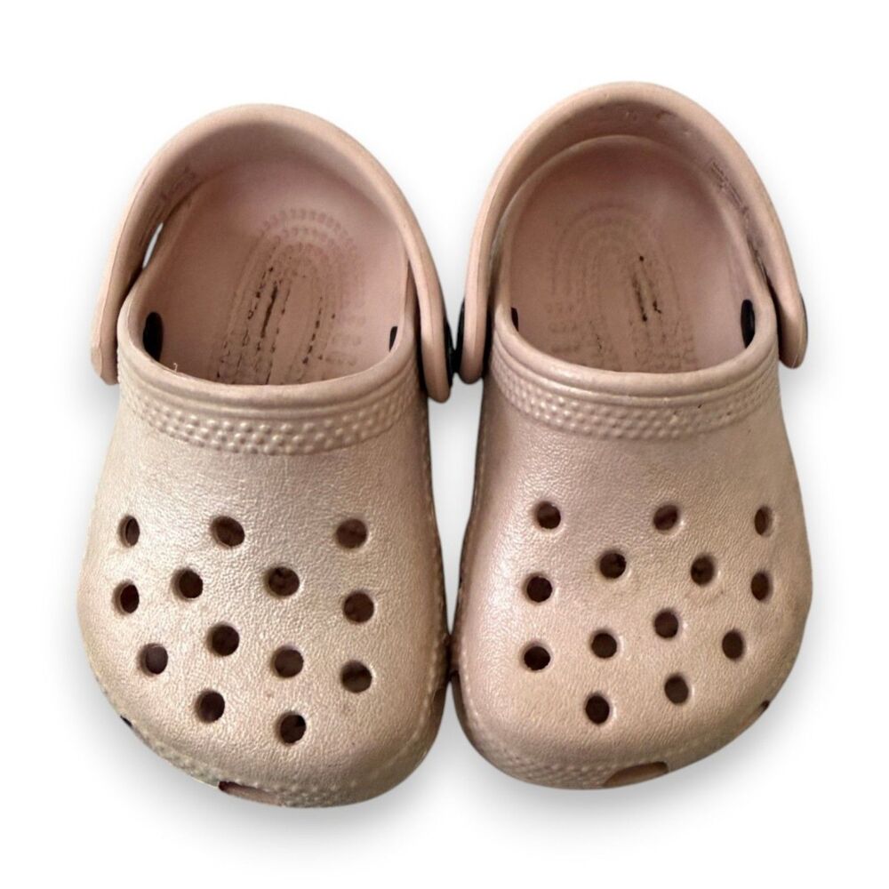 Crocs Light Pink/Nude Shimmer Size 2/3